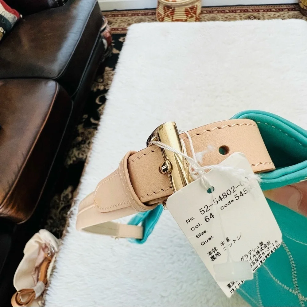 Ceci Ou Cela Plus Une Aqua Green Genuine Leather Shoulder/Hobo Bag